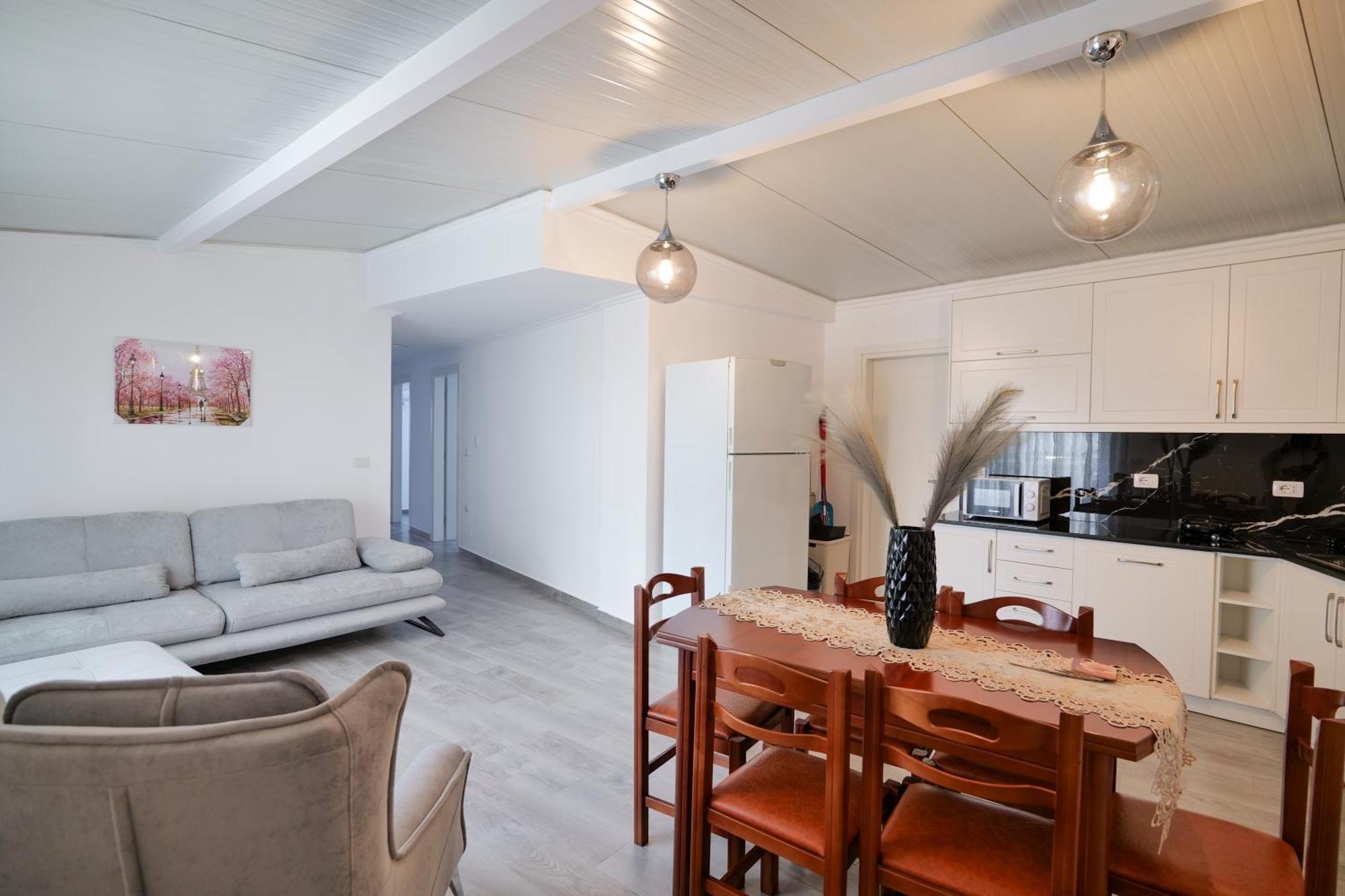 Coastal Dwell Apartament Saranda