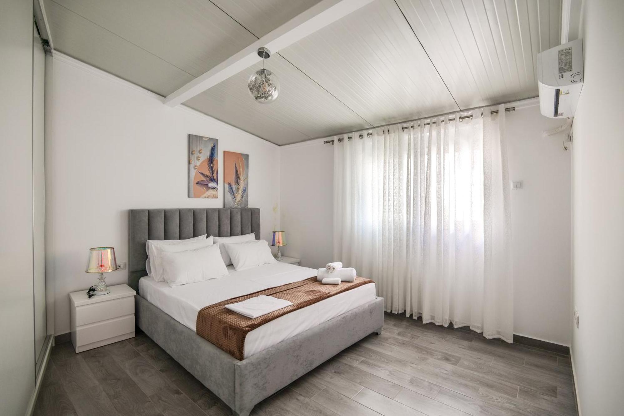 Coastal Dwell Apartament *