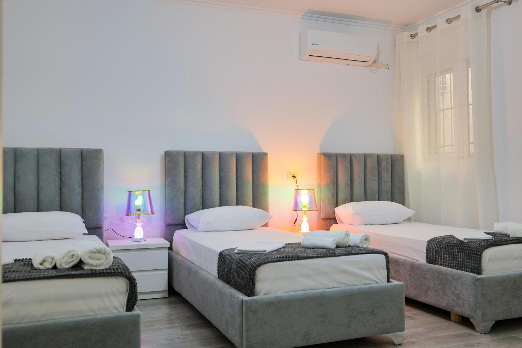 Coastal Dwell Apartament *